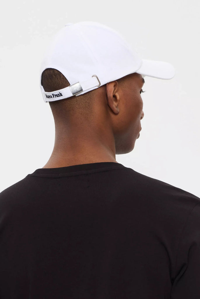 Marco Frank - Alger: Casquette Avec Logo Contrasté Écrit À La Main - Blanc
