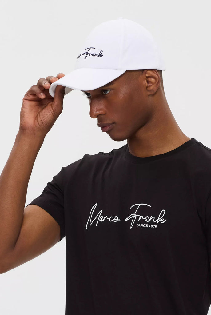 Marco Frank - Alger: Casquette Avec Logo Contrasté Écrit À La Main - Blanc