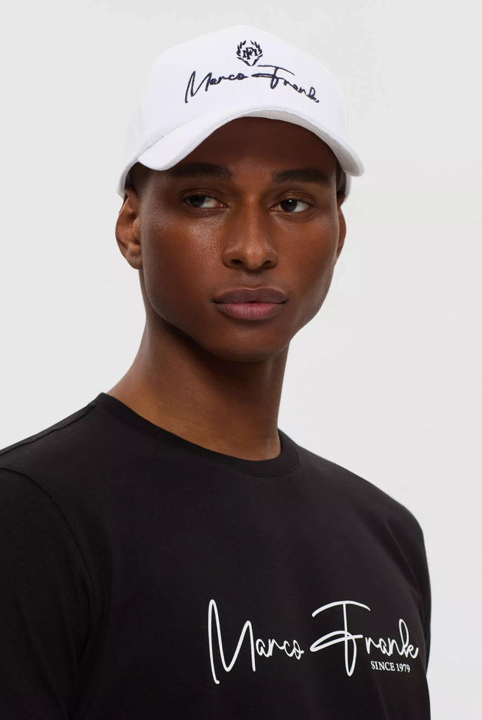 Marco Frank - Gustavo: Casquette Avec Logo Contrasté Écrit À La Main - Blanc