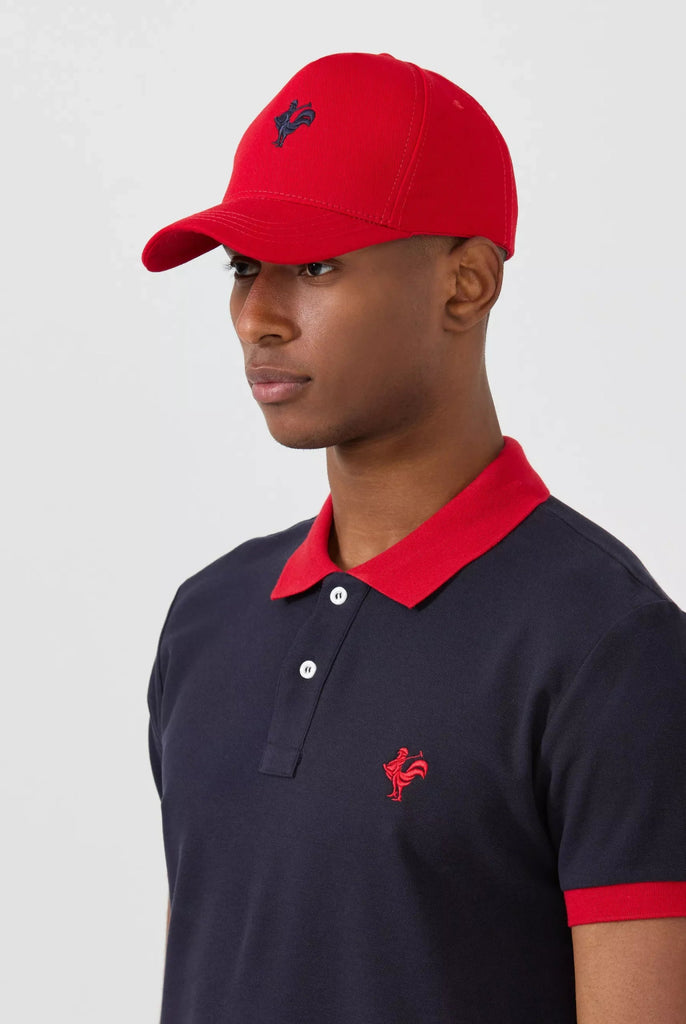Marco Frank - Kaarle: Casquette Avec Logo de Coq Emblématique Brodé en Contraste - Rouge