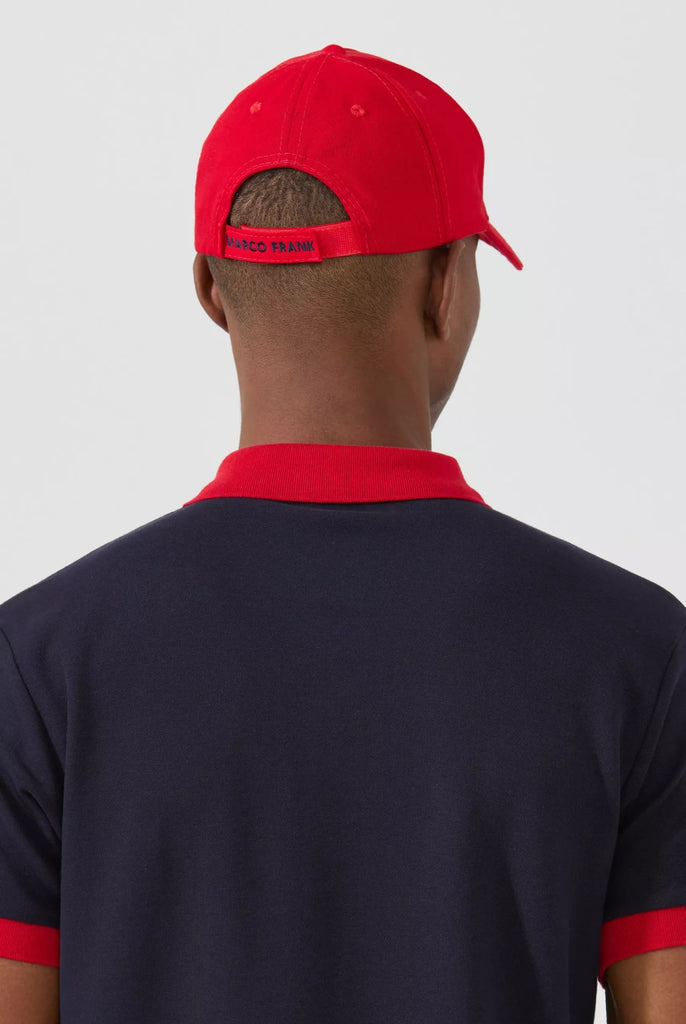 Marco Frank - Kaarle: Casquette Avec Logo de Coq Emblématique Brodé en Contraste - Rouge