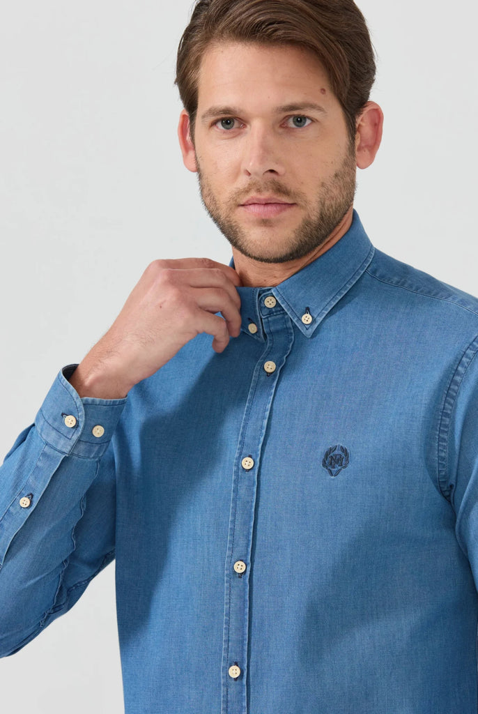 Wisconsin: Chemise En Jean Coupe Classique - Marco Frank