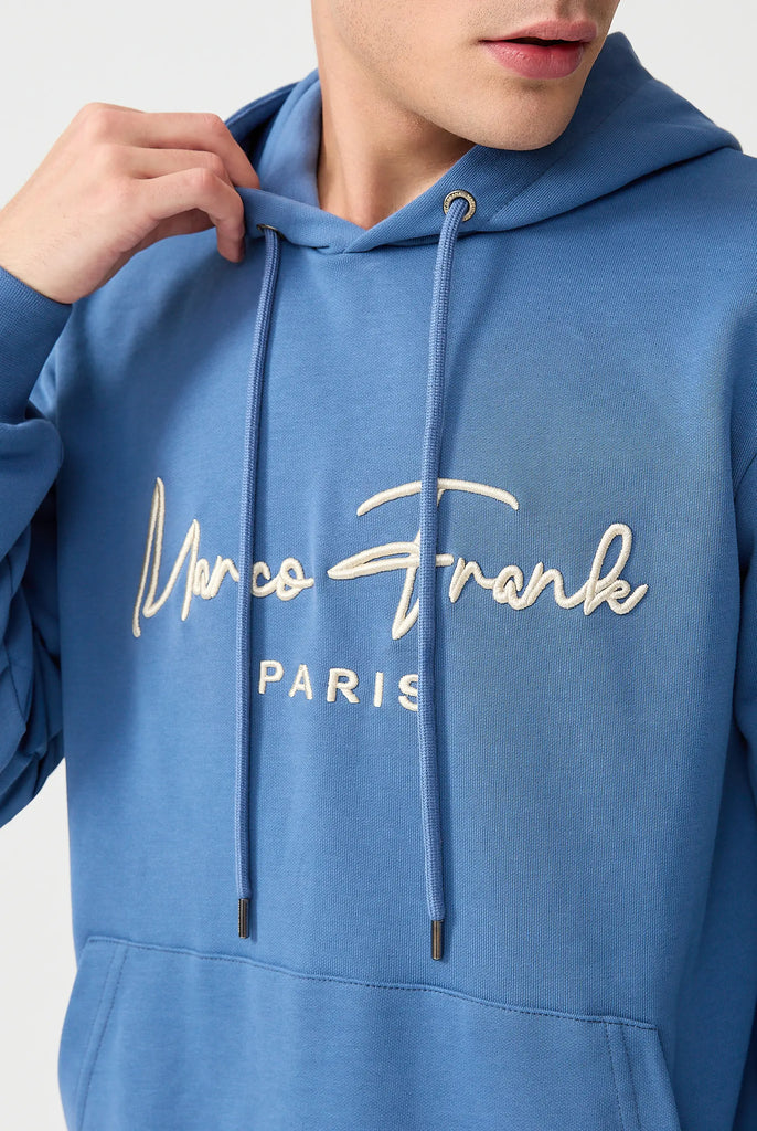 Marco Frank | Paris, France | Fontaine: Sweat Capuche Avec Logo Manuscrit Brodé - Indigo