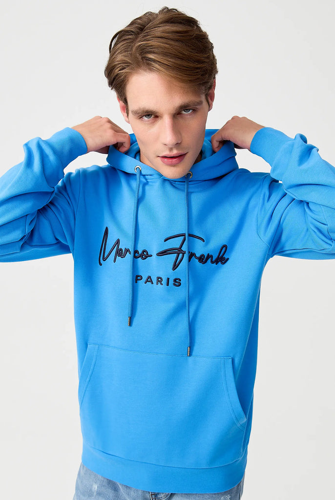 Marco Frank | Paris, France | Fontaine: Sweat Capuche Avec Logo Manuscrit Brodé - Royal Bleu