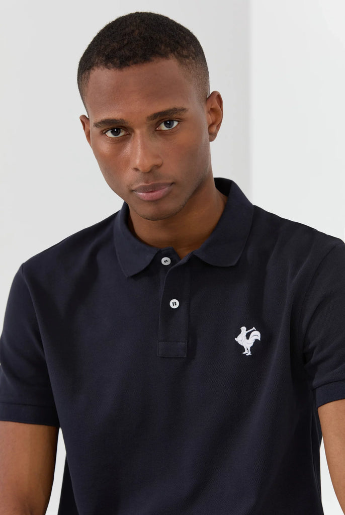 Marco Frank - Est. In Paris - Étienne: Polo Avec Logo de Coq Emblématique Brodé - Bleu Marine
