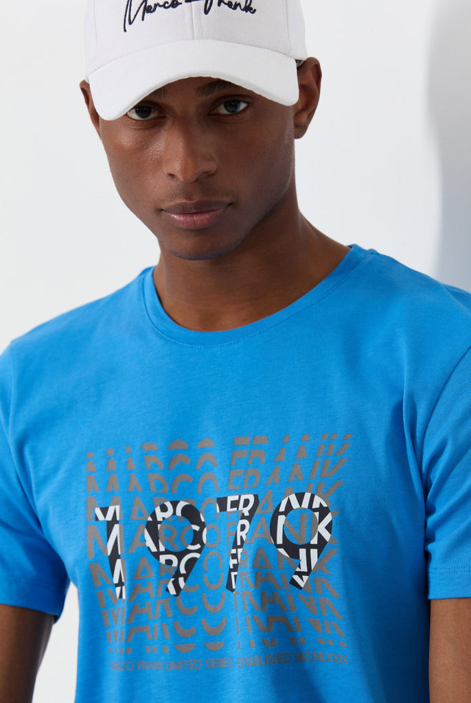 Marco Frank - Gable: T-shirt Avec Typographie 1979 - Bleu Royal