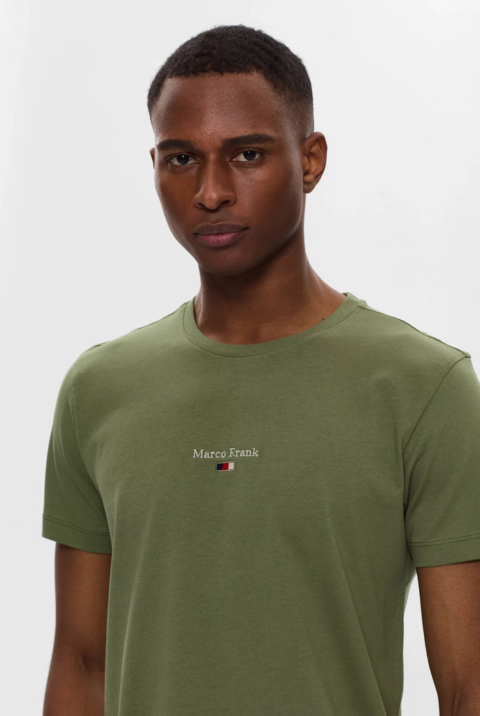 Marco Frank - Léo: T-shirt à Logo Drapeau Brodé - Kaki