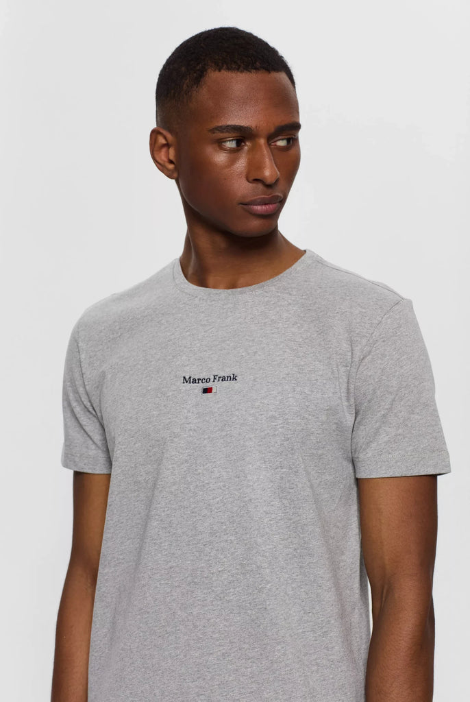 Marco Frank - Léo: T-shirt à Logo Drapeau Brodé - Gris