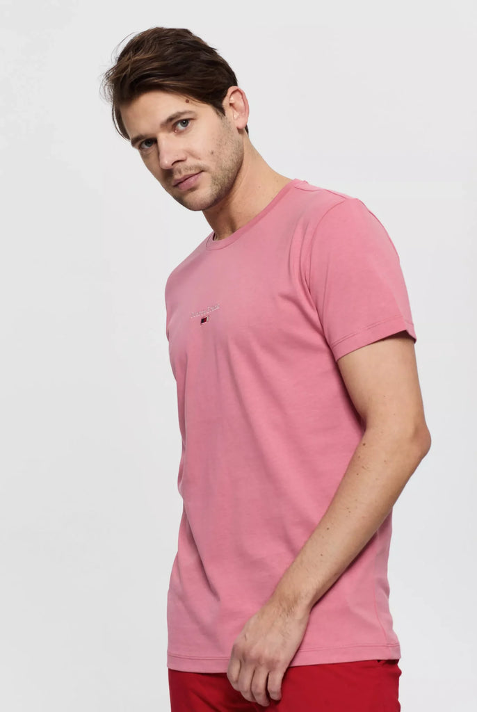 Marco Frank - Léo: T-shirt à Logo Drapeau Brodé - Rose