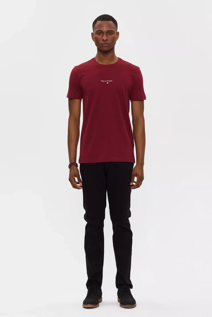 Marco Frank - Léo: T-shirt à Logo Drapeau Brodé - Bordeaux