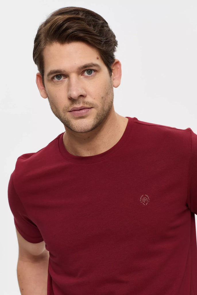 Marco Frank - Marceau: T-shirt Avec Écusson Logo en Silicone Ton Sur Ton - Rouge