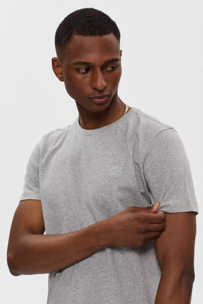 Pascal: T-shirt Avec Écusson Logo en Silicone - Marco Frank